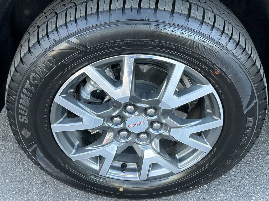 Used 2023 GMC Acadia SLE image 33