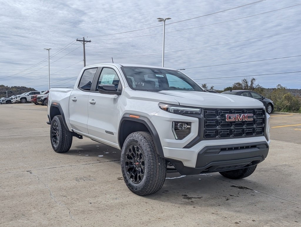 New 2026 GMC Canyon Elevation image 5