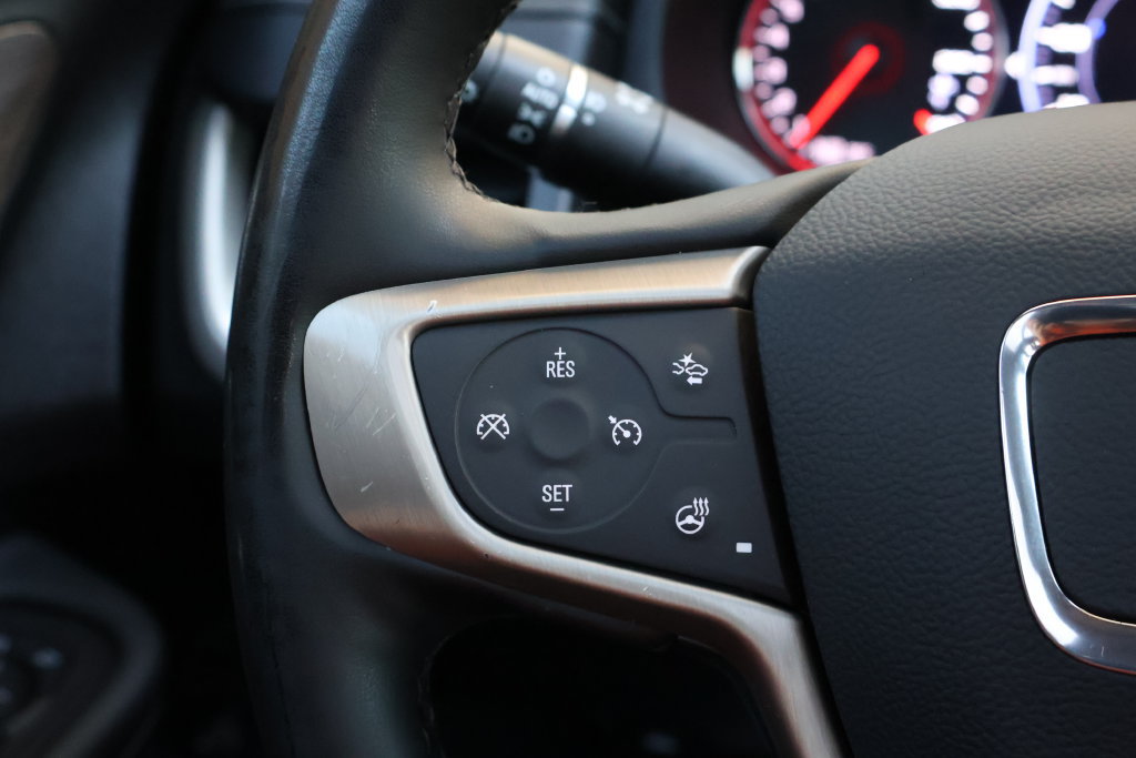 Used 2024 GMC Terrain Denali w/ Black Diamond Edition AWD/4WD image 27