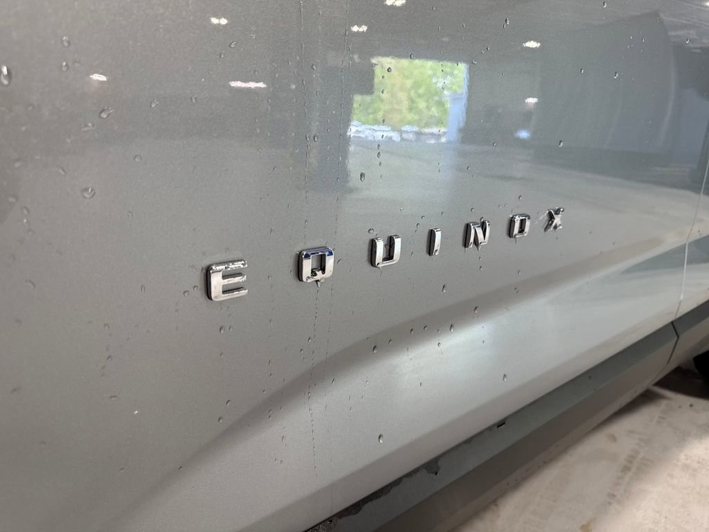 New 2026 Chevrolet Equinox LT w/ Convenience Package II AWD/4WD image 54