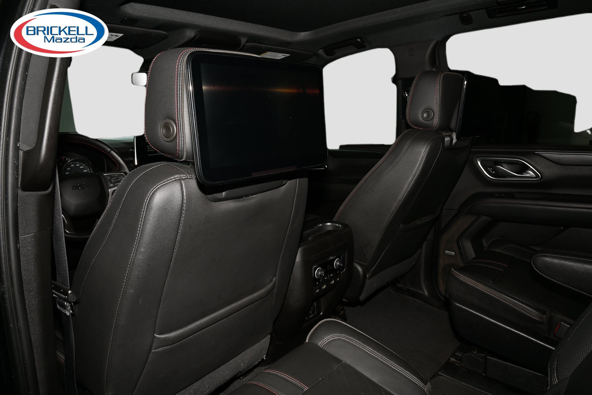 Used 2021 Chevrolet Suburban RST w/ Luxury Package RWD image 22