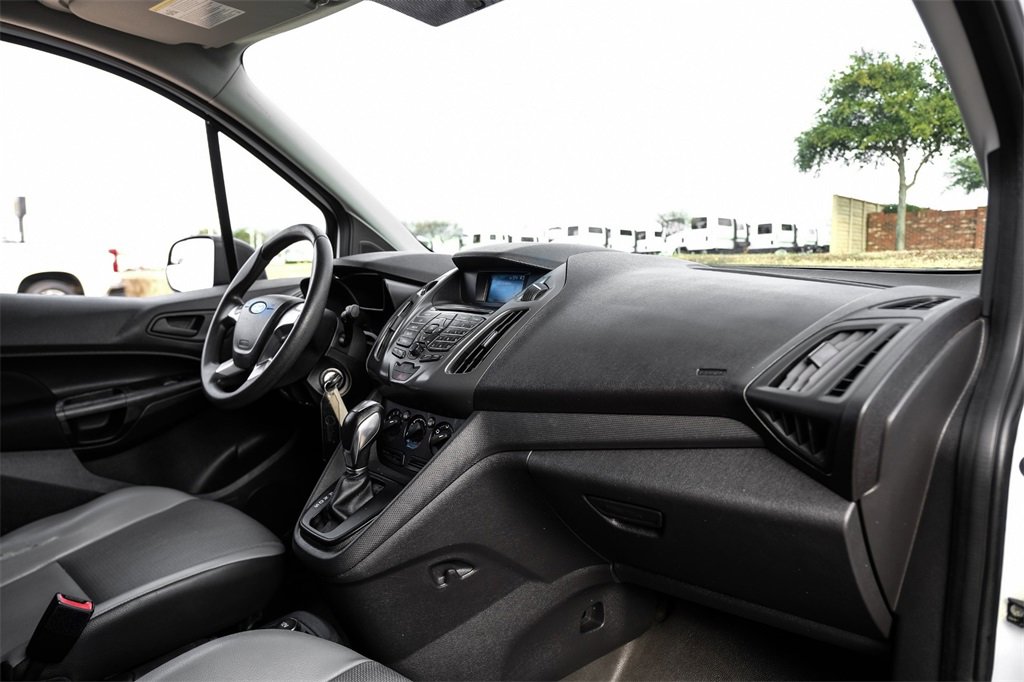 Used 2016 Ford Transit Connect XL image 9