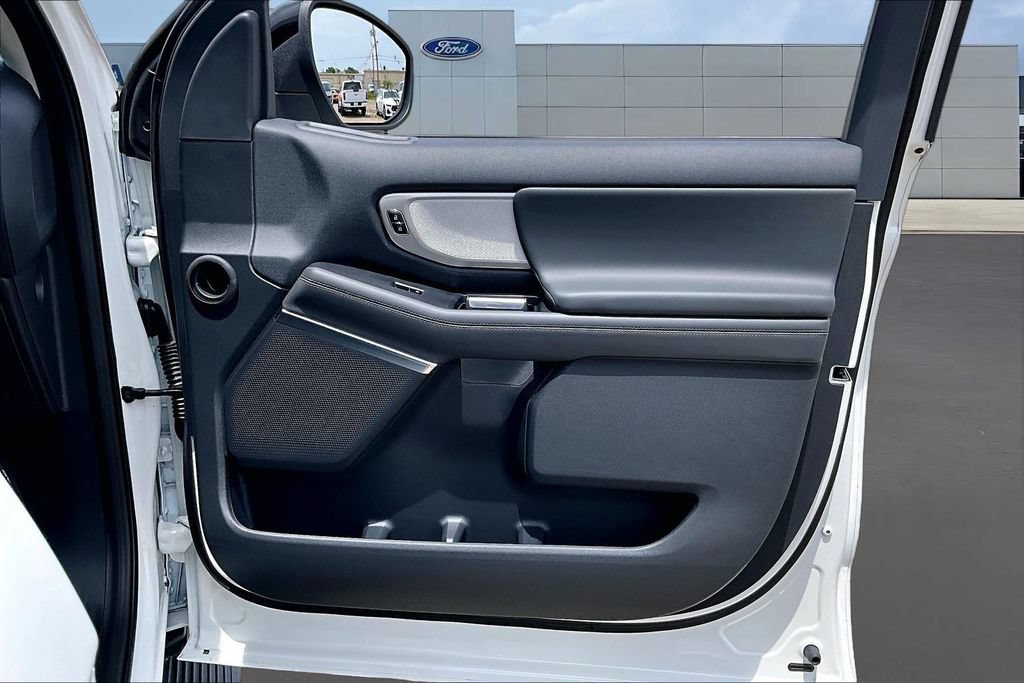 New 2026 Ford Expedition Max Active AWD/4WD image 32
