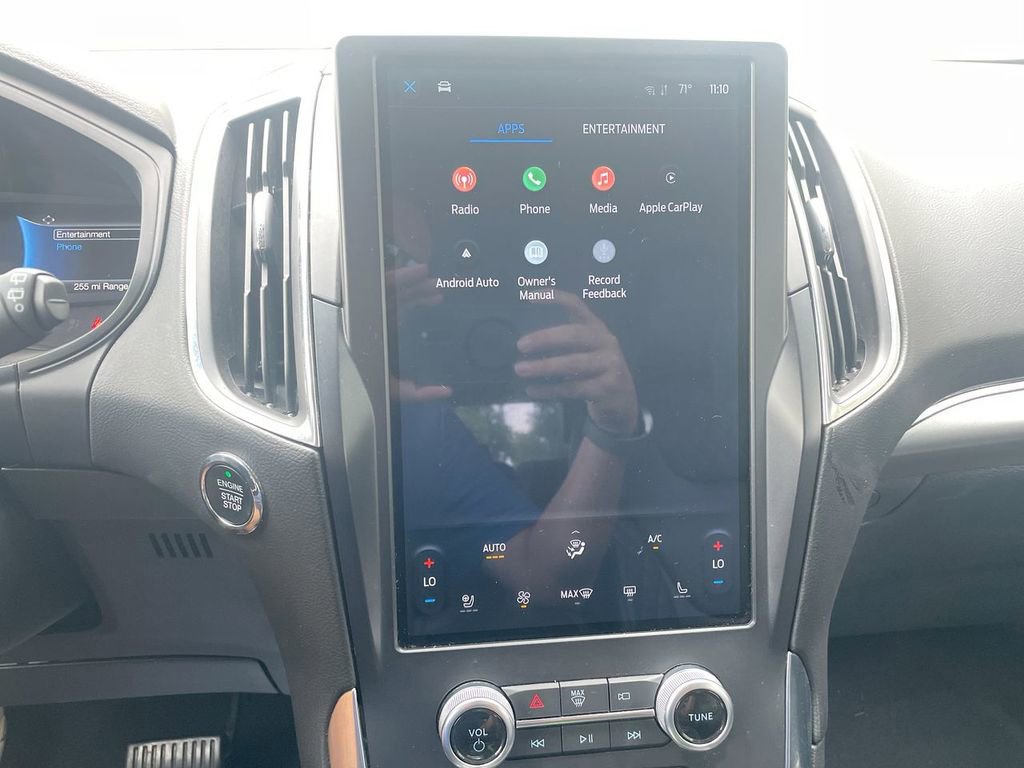 Used 2024 Ford Edge Titanium image 47