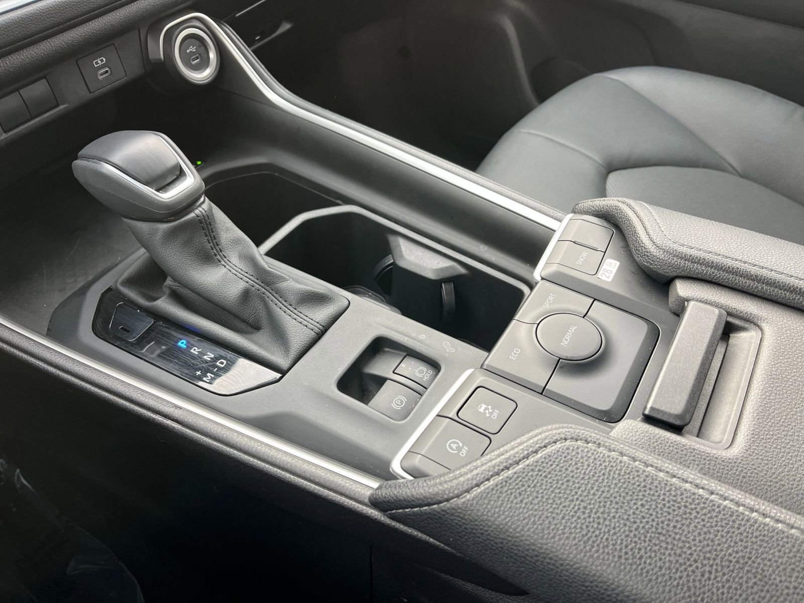 Used 2025 Toyota Grand Highlander FWD image 42