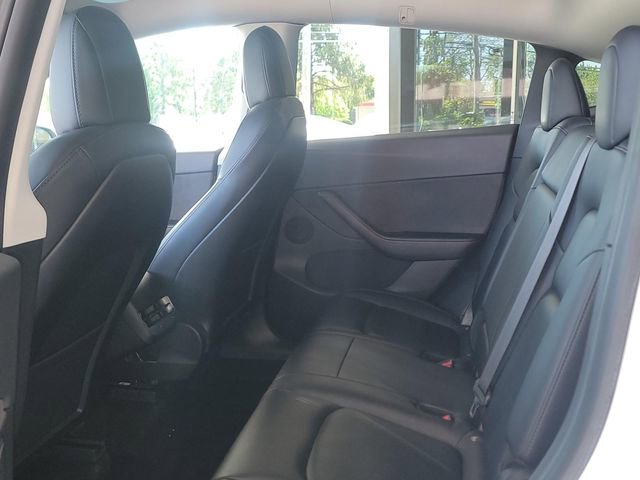 Used 2021 Tesla Model Y Long Range image 13