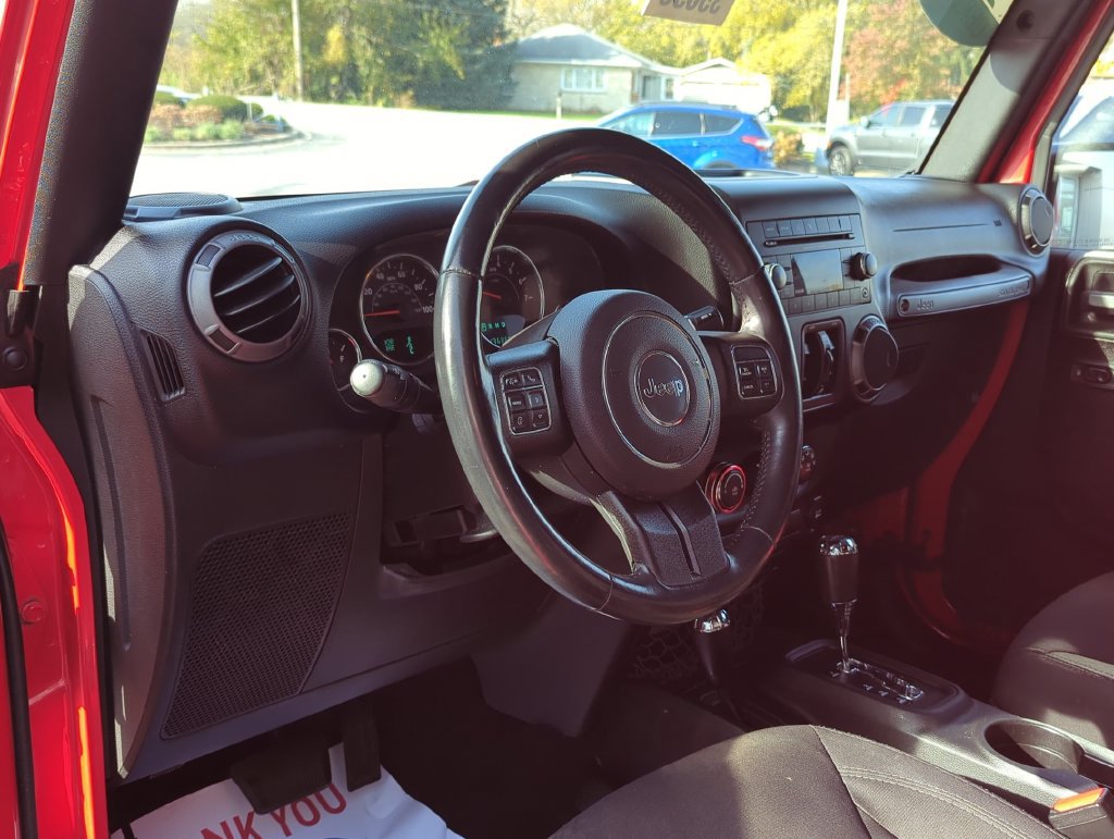 Used 2015 Jeep Wrangler Unlimited Sport w/ Quick Order Package 24S AWD/4WD image 11