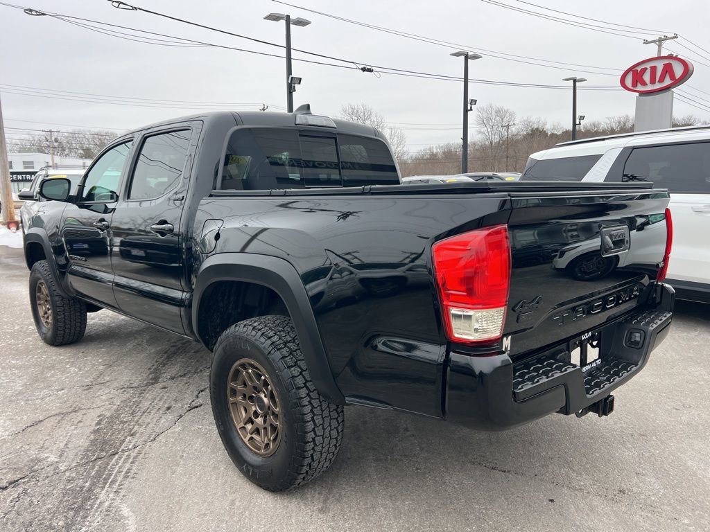 Used 2023 Toyota Tacoma 4x4 Double Cab w/ Trail Edition image 3