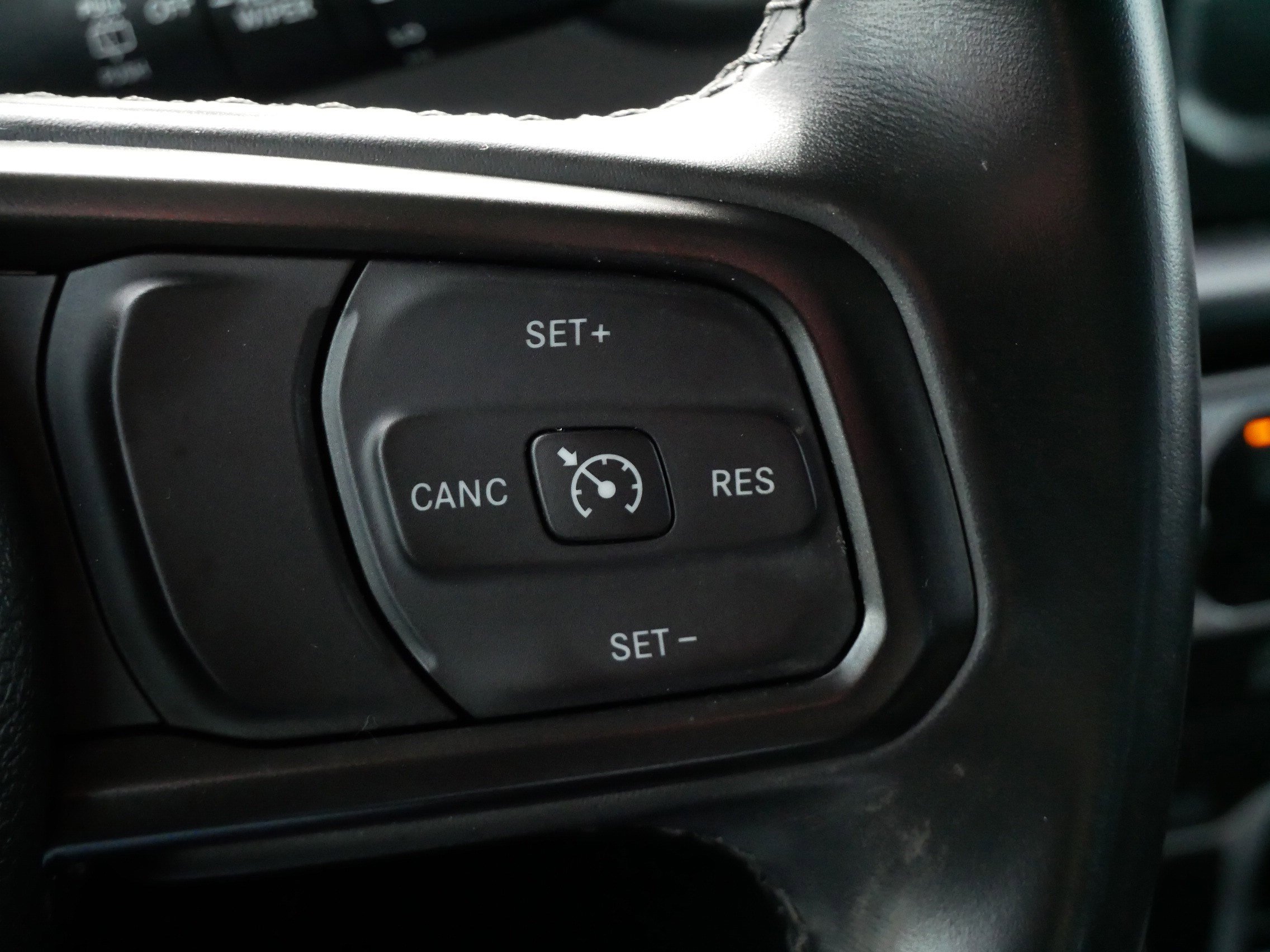 Used 2022 Jeep Wrangler Unlimited Sport image 25