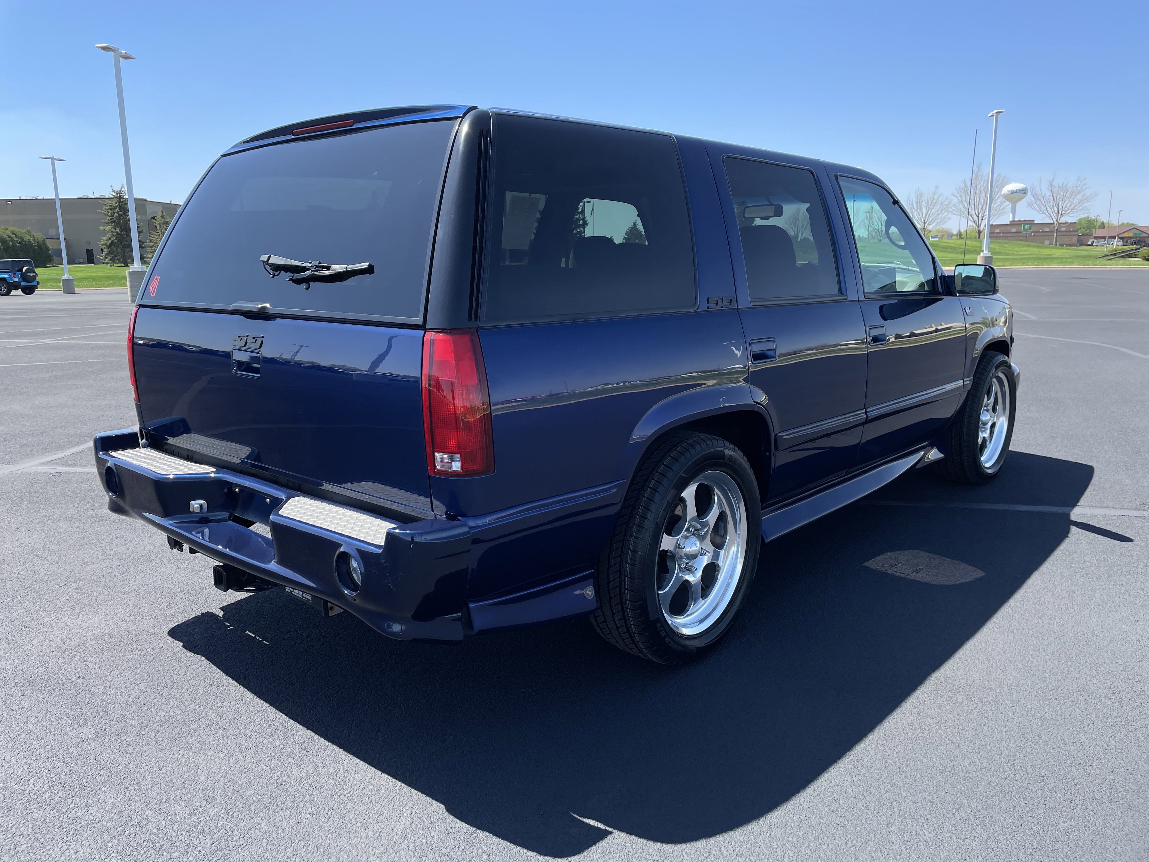 Used 1996 Chevrolet Tahoe 4WD image 5