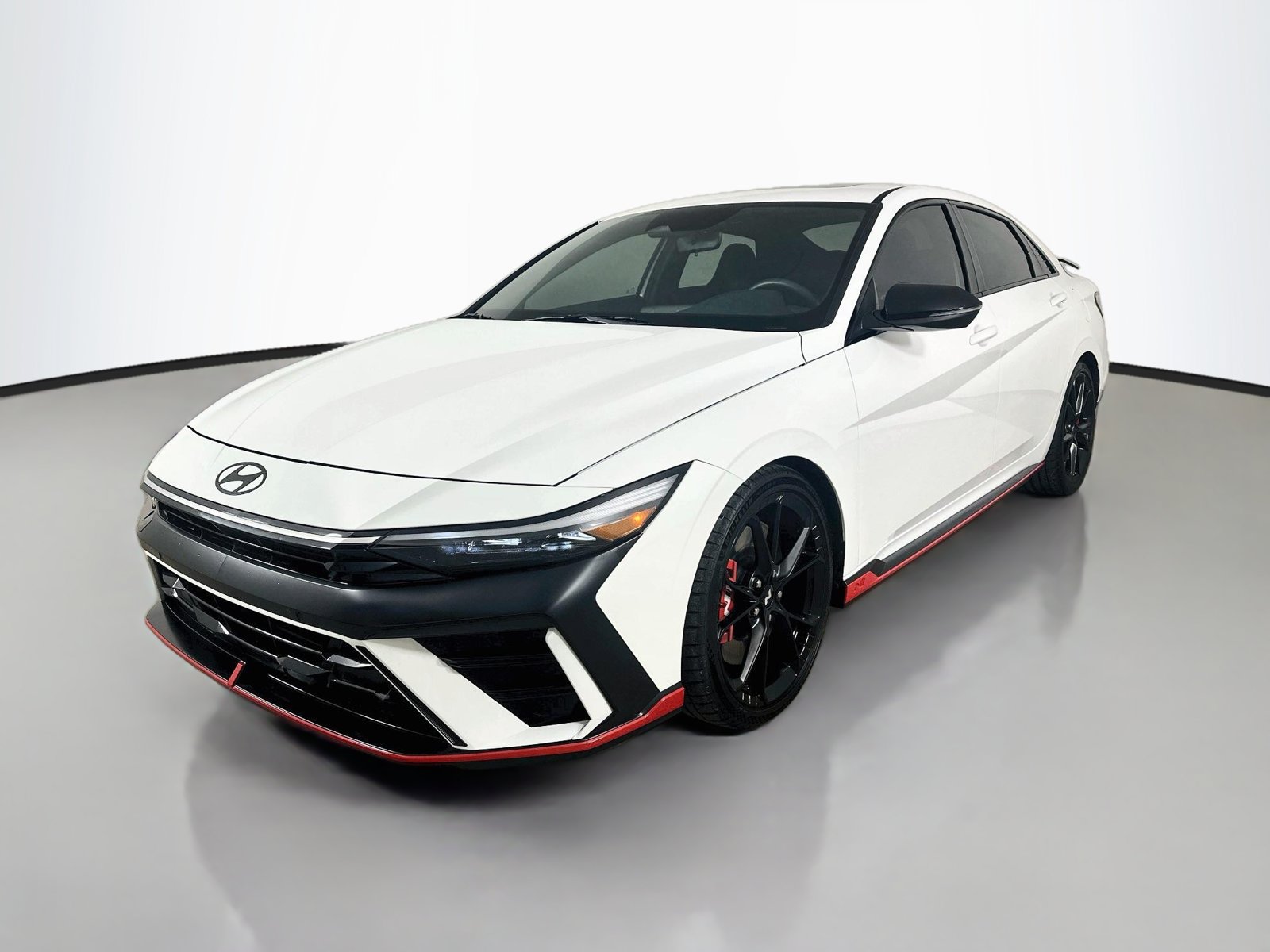 Used 2026 Hyundai Elantra N FWD image 1