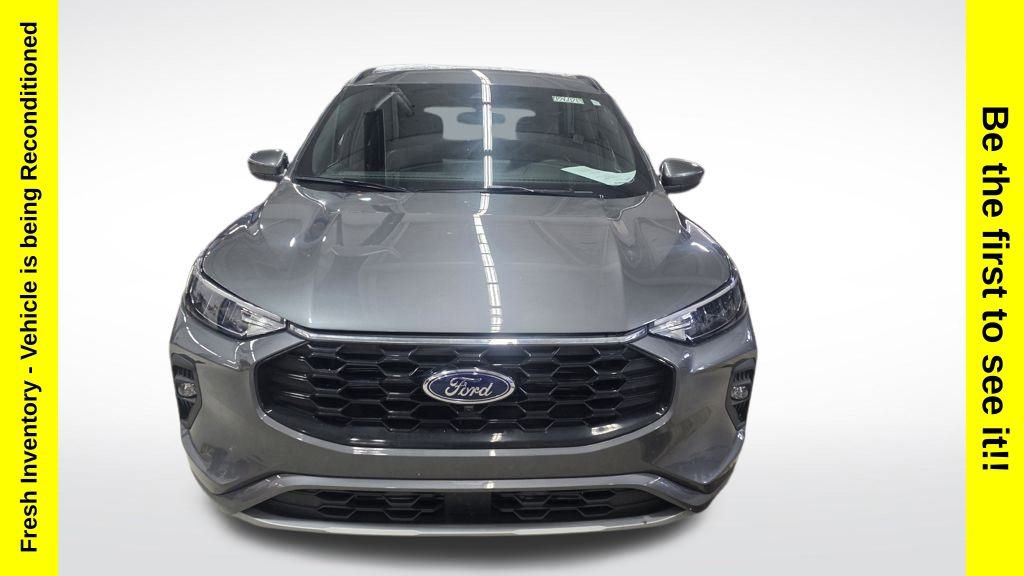 Used 2023 Ford Escape ST-Line Select w/ Tech Pack #2 image 8