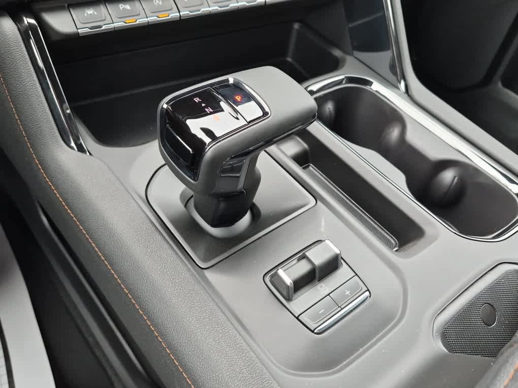 New 2026 GMC Sierra 1500 AT4 w/ AT4 Premium Package image 13