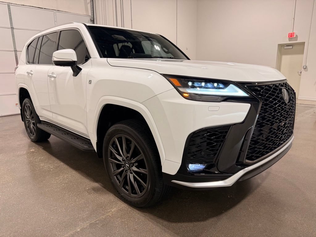Used 2024 Lexus LX 600 F Sport AWD/4WD image 3