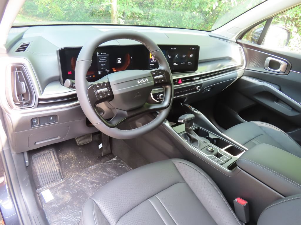 New 2026 Kia Sorento S w/ S Panoramic Sunroof Package FWD image 18