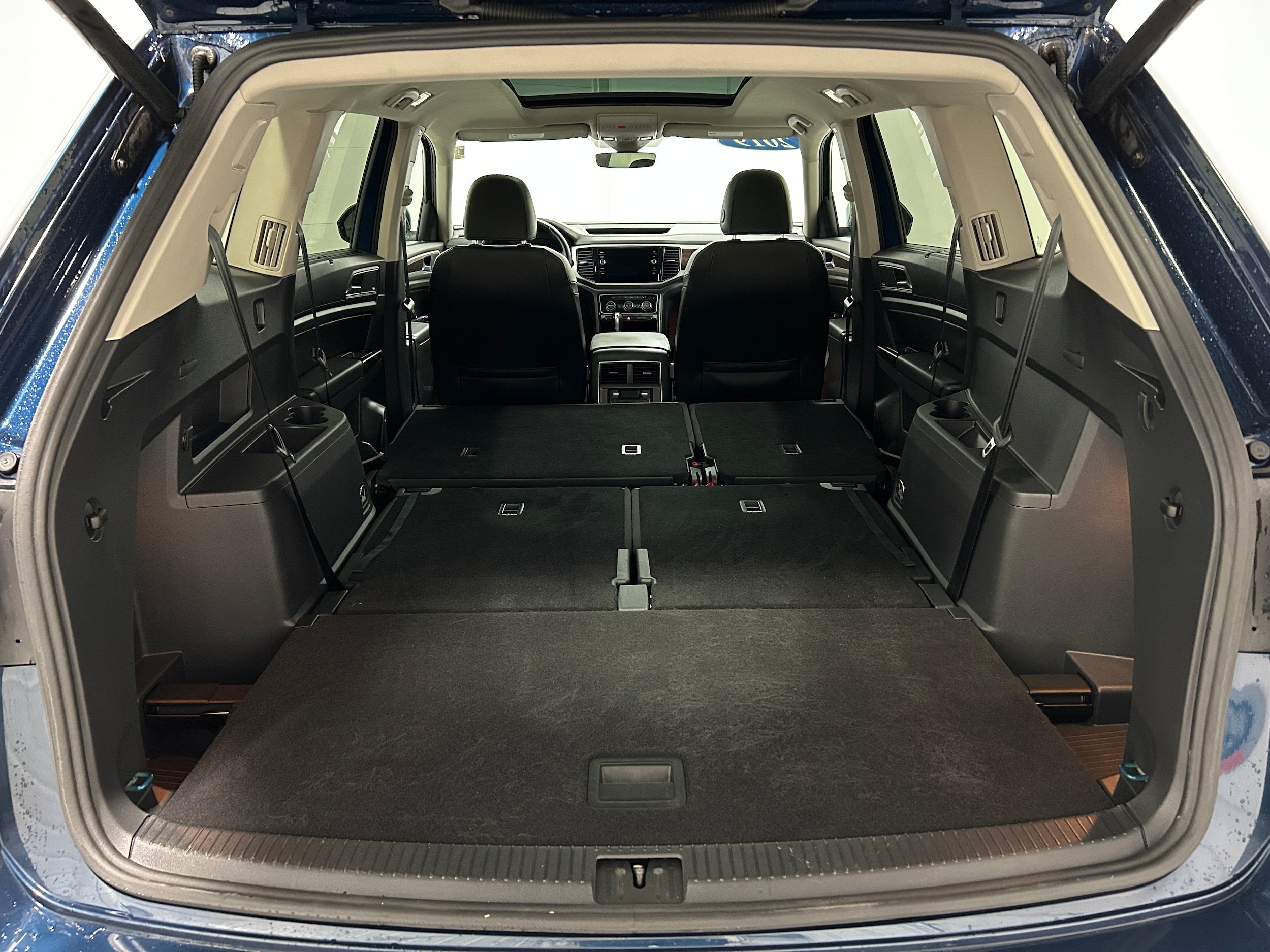Used 2019 Volkswagen Atlas SEL Premium AWD/4WD image 36