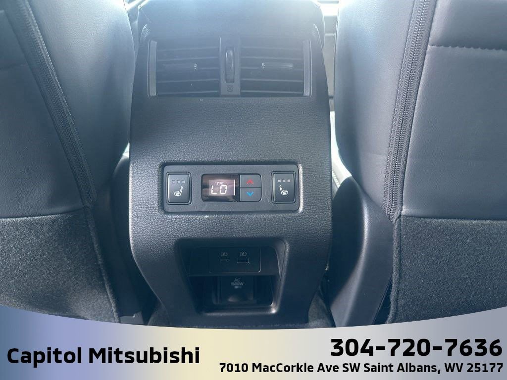 New 2025 Mitsubishi Outlander SEL Black Edition image 21