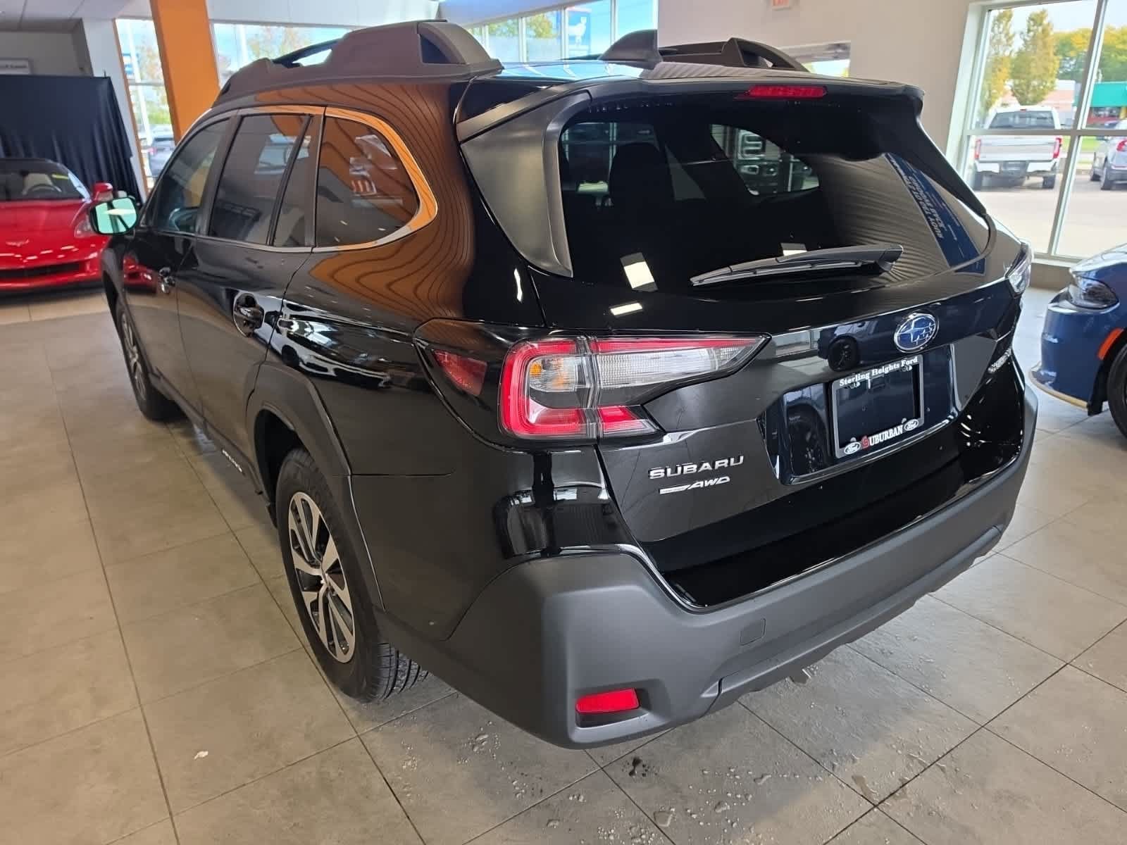 Used 2023 Subaru Outback Premium AWD/4WD image 9