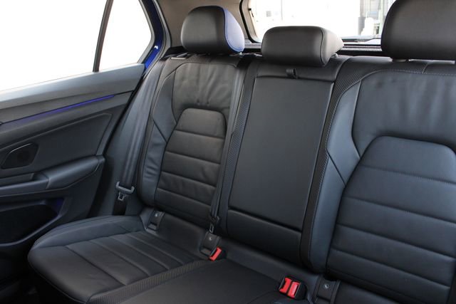 Used 2023 Volkswagen Golf 20th Anniversary Edition AWD/4WD image 19