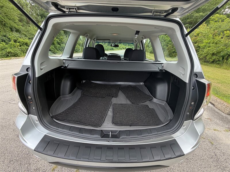 Used 2010 Subaru Forester 2.5X w/ Popular Equipment Group 1B AWD/4WD image 8