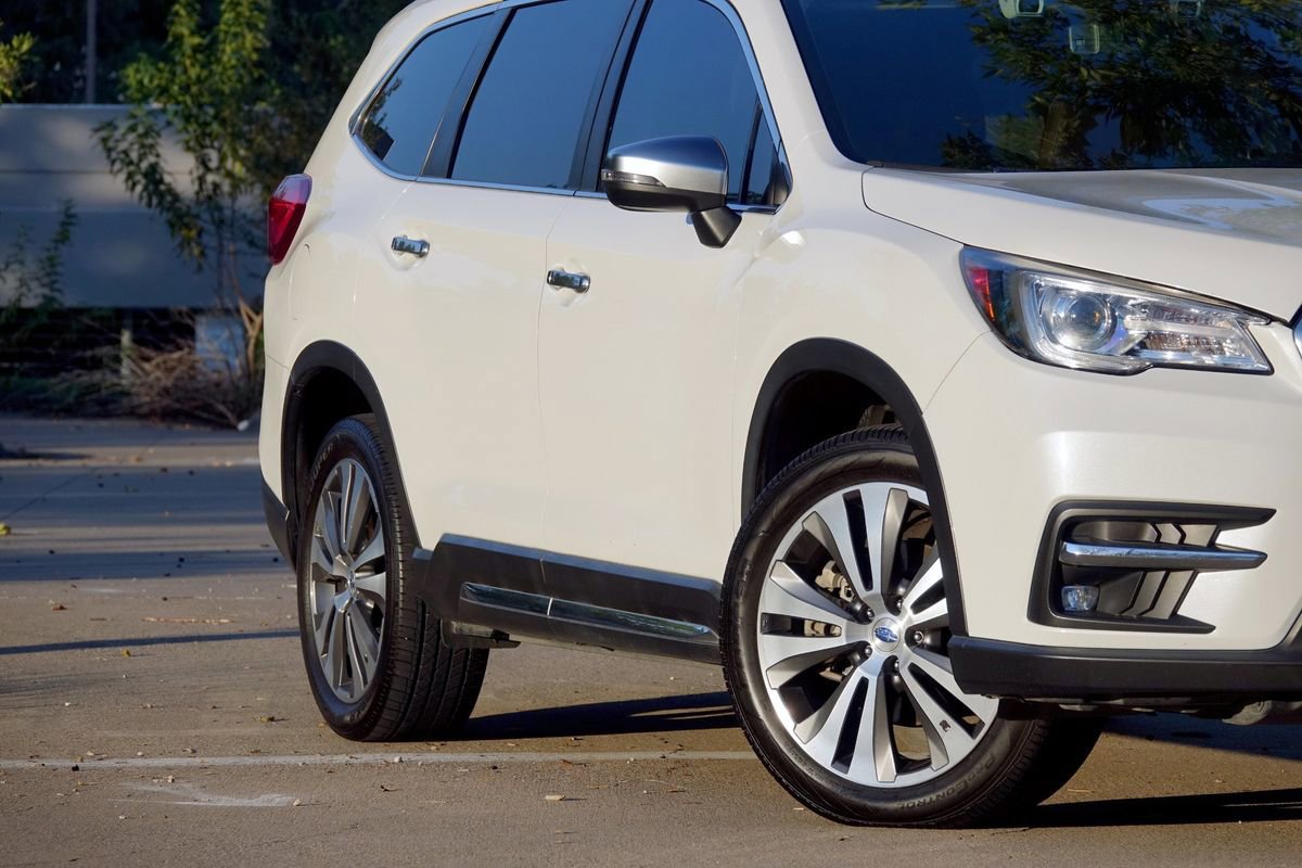 Used 2019 Subaru Ascent Touring image 18