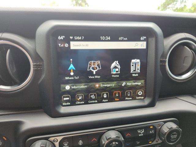 Used 2021 Jeep Wrangler Unlimited Sahara w/ Cold Weather Group AWD/4WD image 24