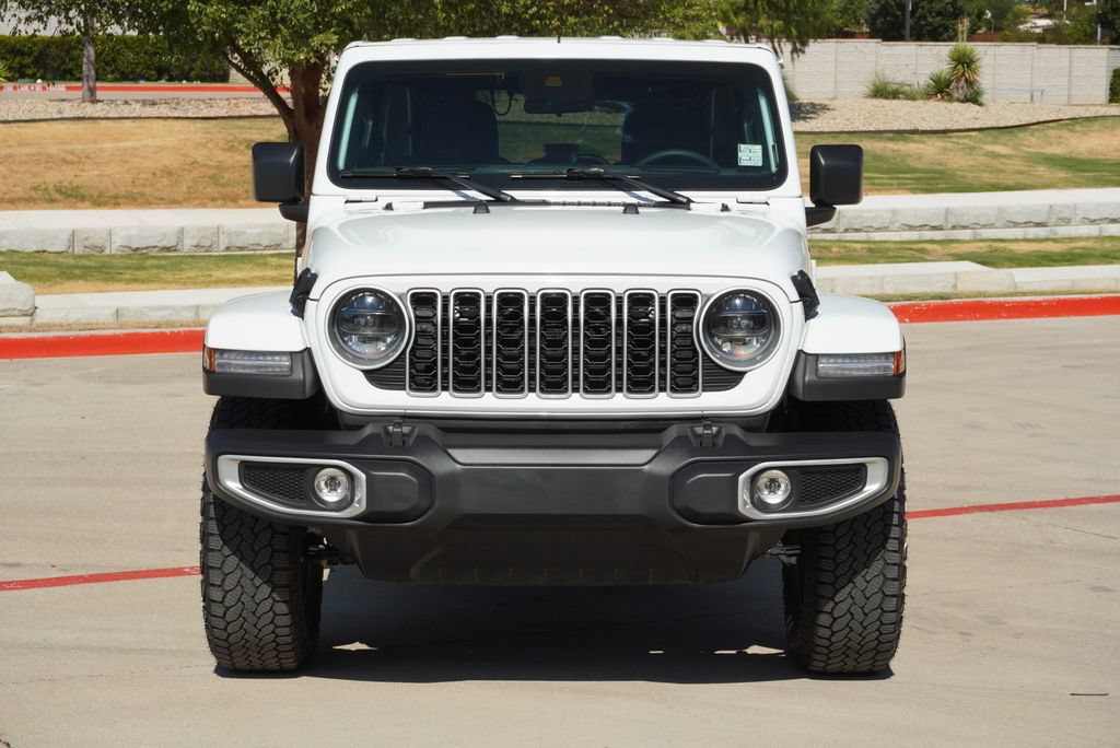 Used 2025 Jeep Wrangler Unlimited Sahara AWD/4WD image 8