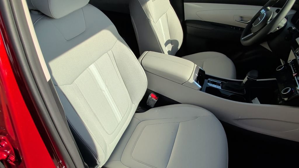 New 2026 Hyundai Tucson SEL image 13