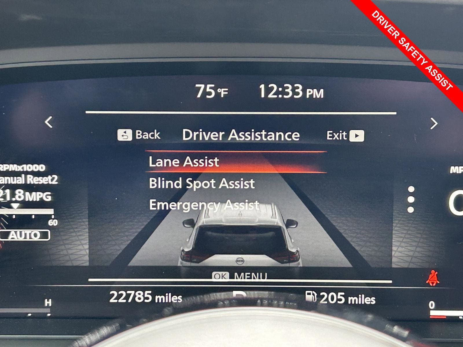 Used 2024 Nissan Rogue Platinum image 9