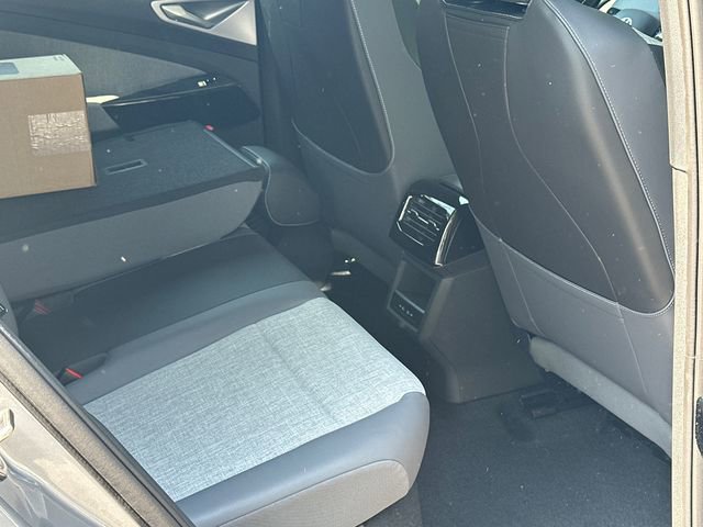 New 2026 Volkswagen ID.4 Pro RWD image 15