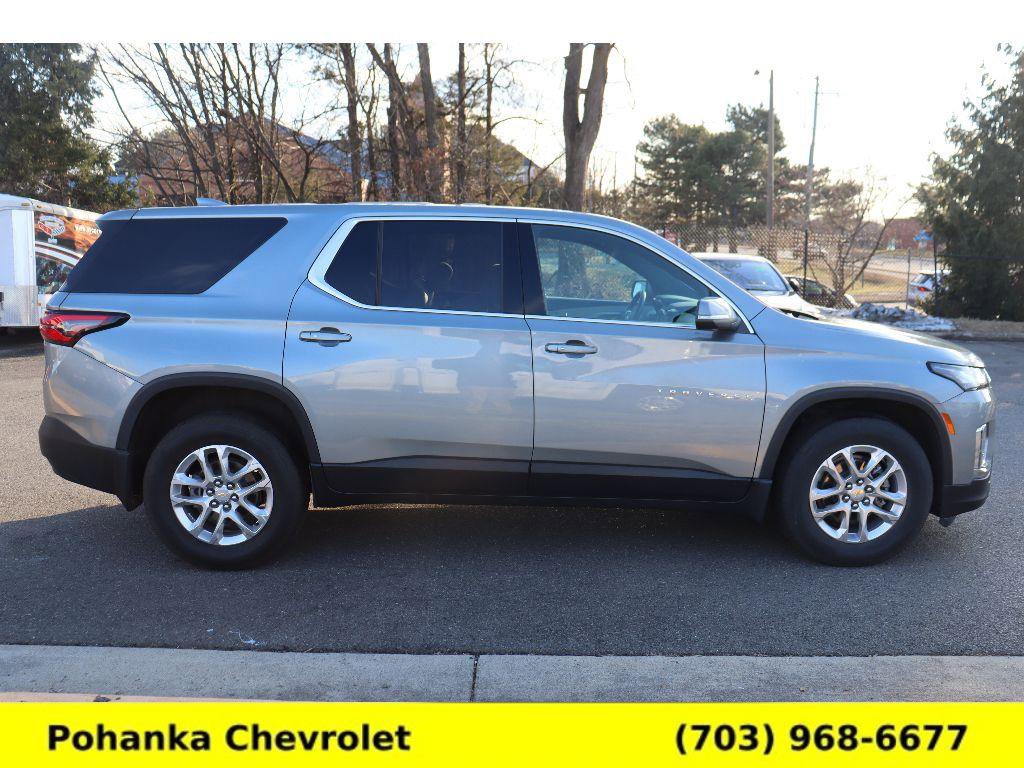 Used 2023 Chevrolet Traverse LS w/ Safety Package image 8