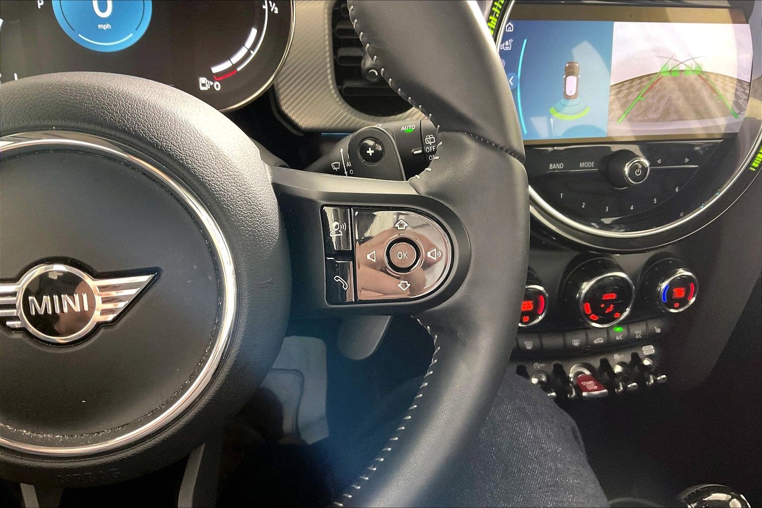 Used 2024 MINI Cooper S image 19