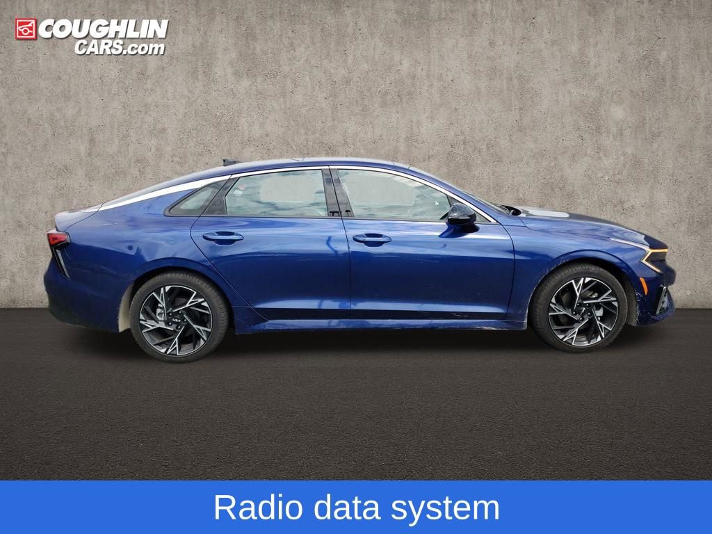 Used 2025 Kia K5 GT-Line w/ GT-Line Premium Package image 10