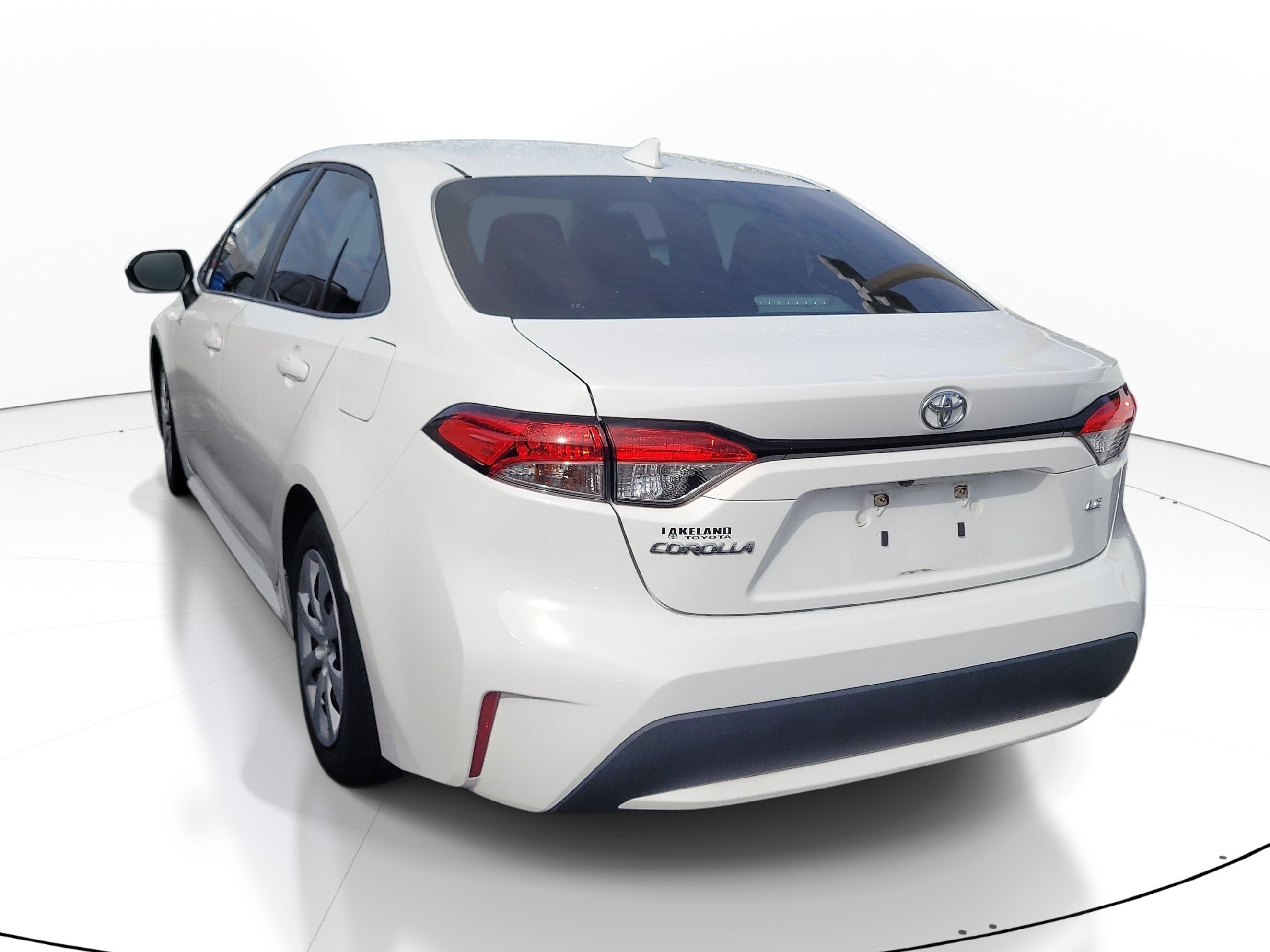 Certified 2022 Toyota Corolla LE FWD image 5