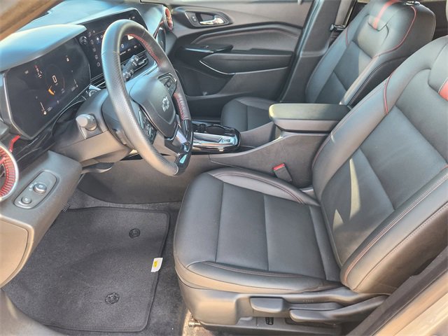 Used 2024 Chevrolet Trax RS w/ Driver Confidence Package image 13