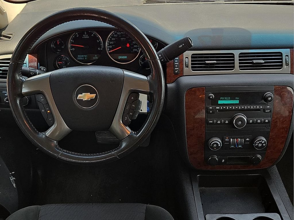 Used 2012 Chevrolet Avalanche LS AWD/4WD image 10