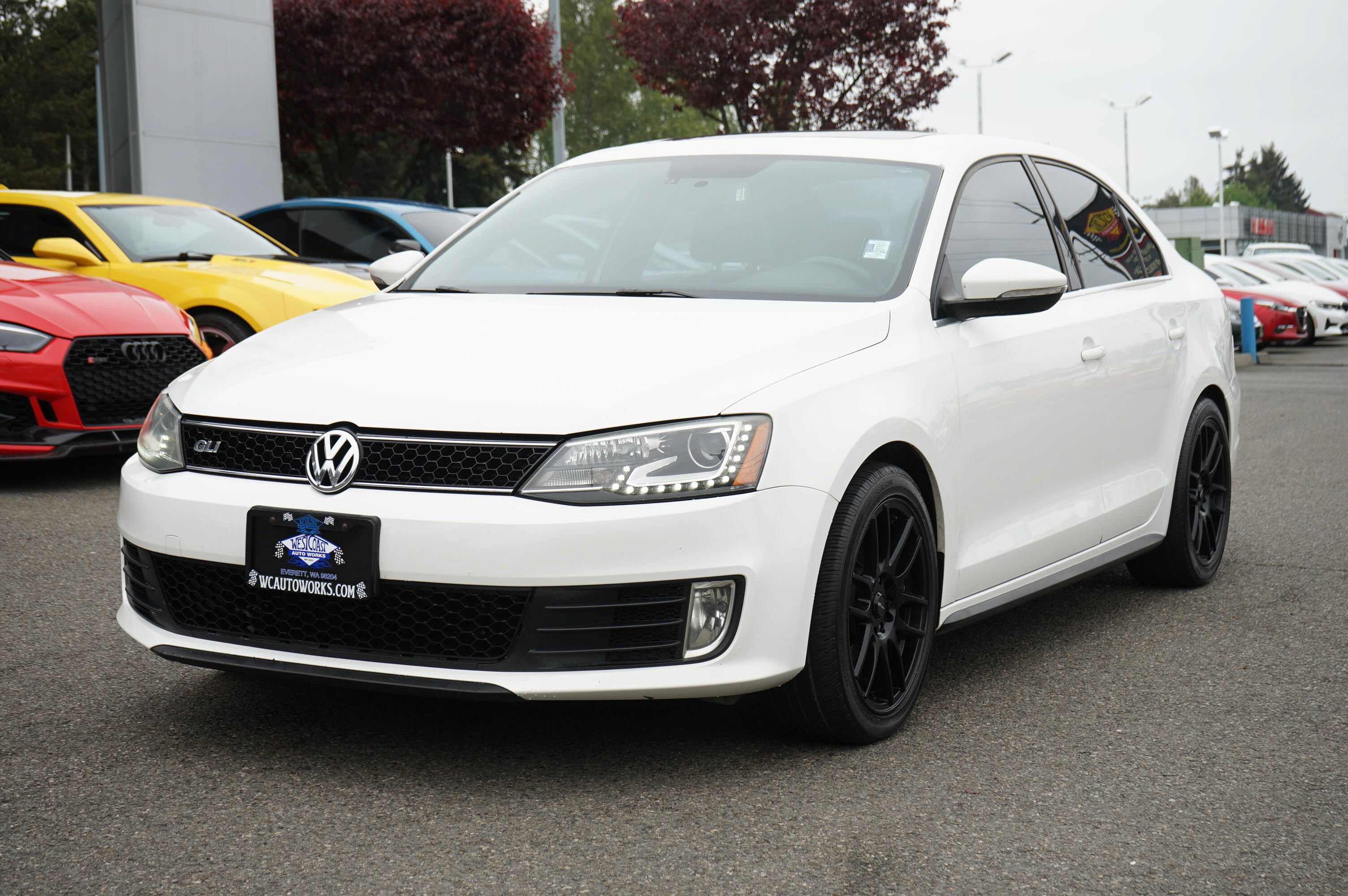 Used 2013 Volkswagen Jetta GLI Autobahn FWD image 1