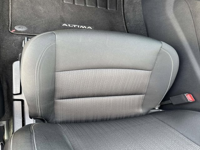 Used 2024 Nissan Altima 2.5 S image 9