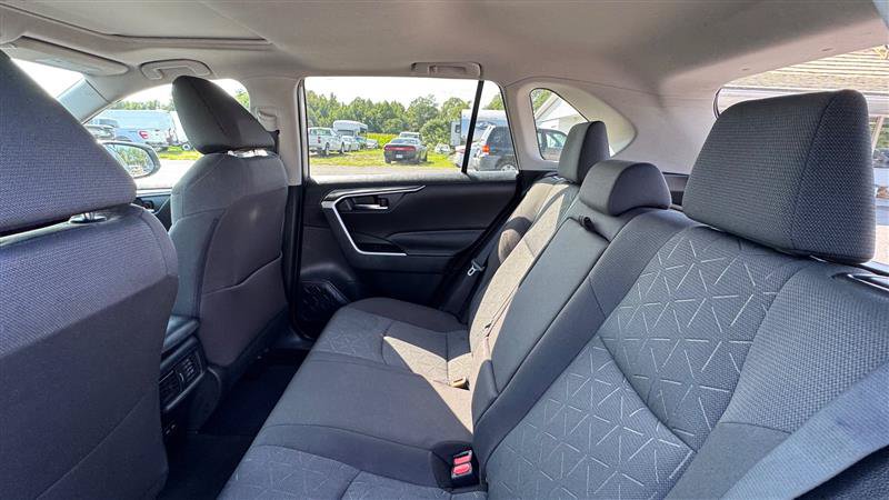 Used 2022 Toyota RAV4 XLE w/ Convenience Package AWD/4WD image 34