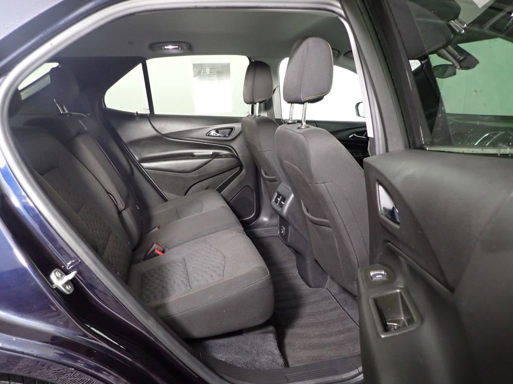 Used 2020 Chevrolet Equinox LT image 36