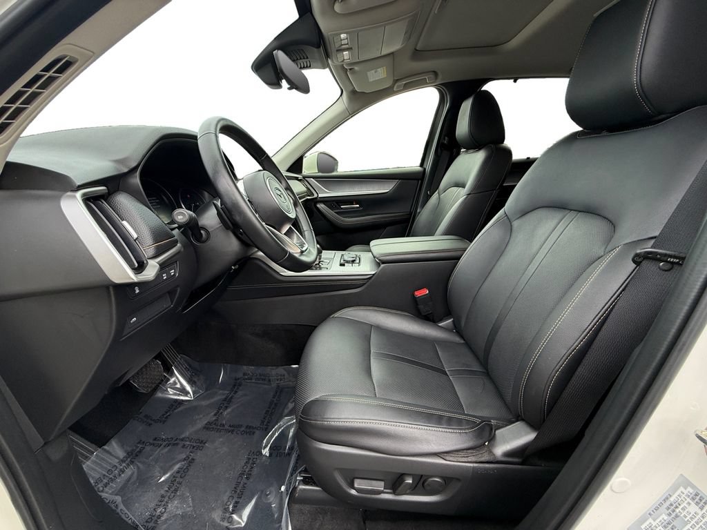 Used 2024 MAZDA CX-90 3.3 Turbo w/ Preferred Plus AWD/4WD image 9