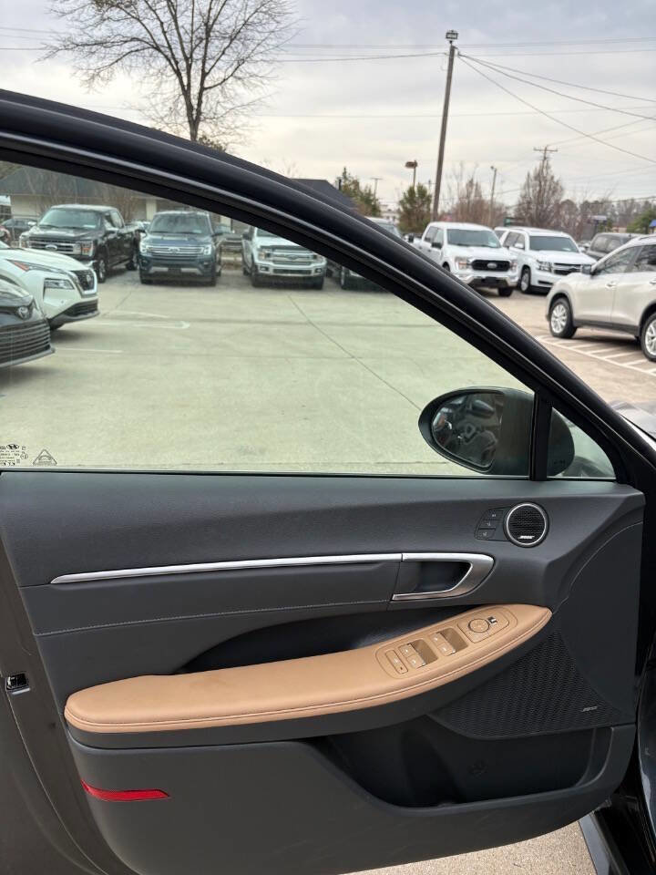 Used 2021 Hyundai Sonata Limited image 5