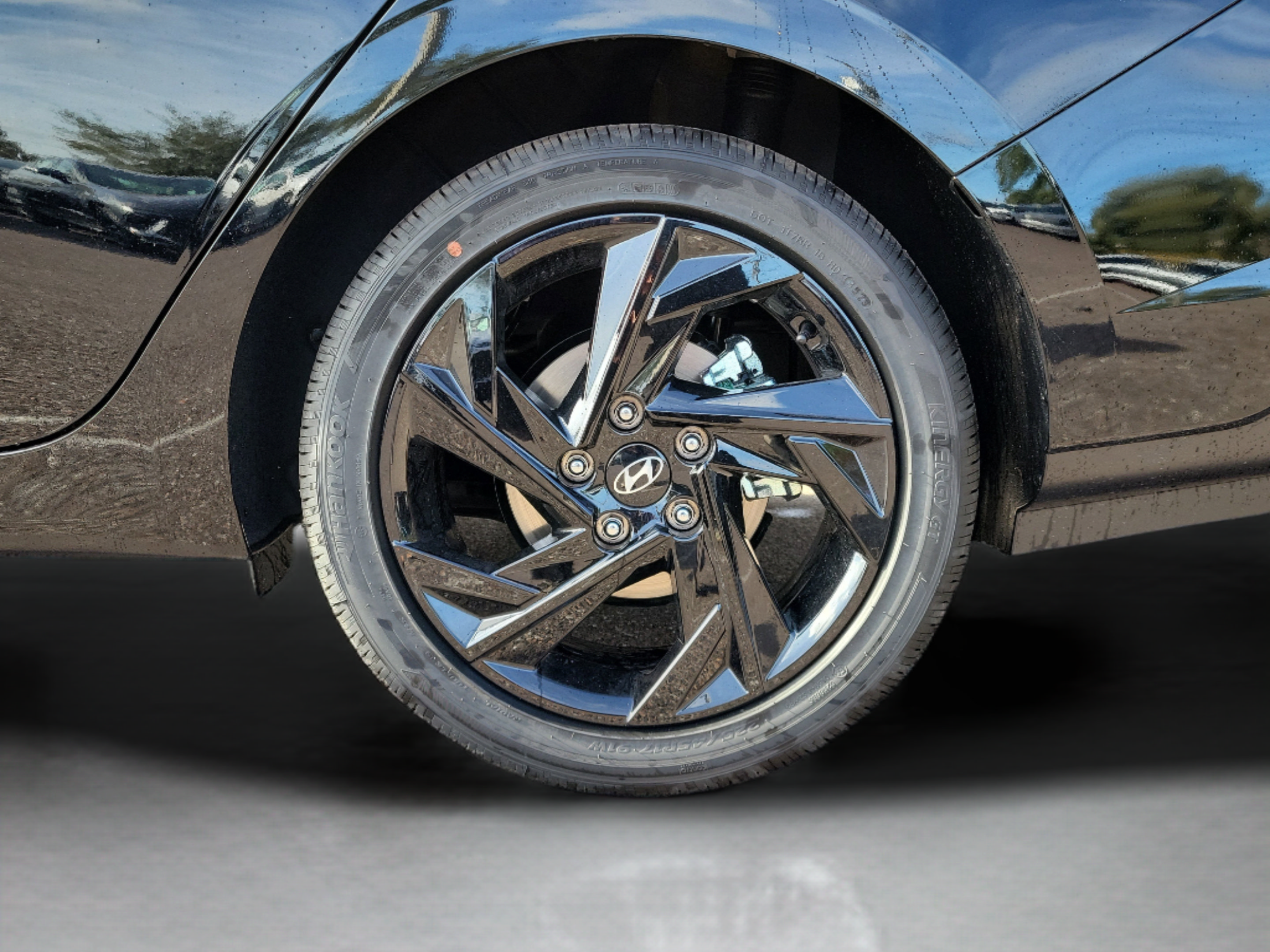 New 2026 Hyundai Elantra SEL Sport Premium FWD image 30