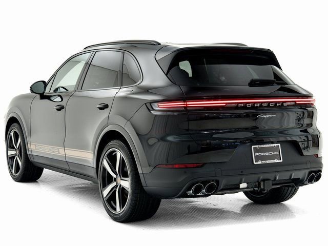 New 2026 Porsche Cayenne image 3