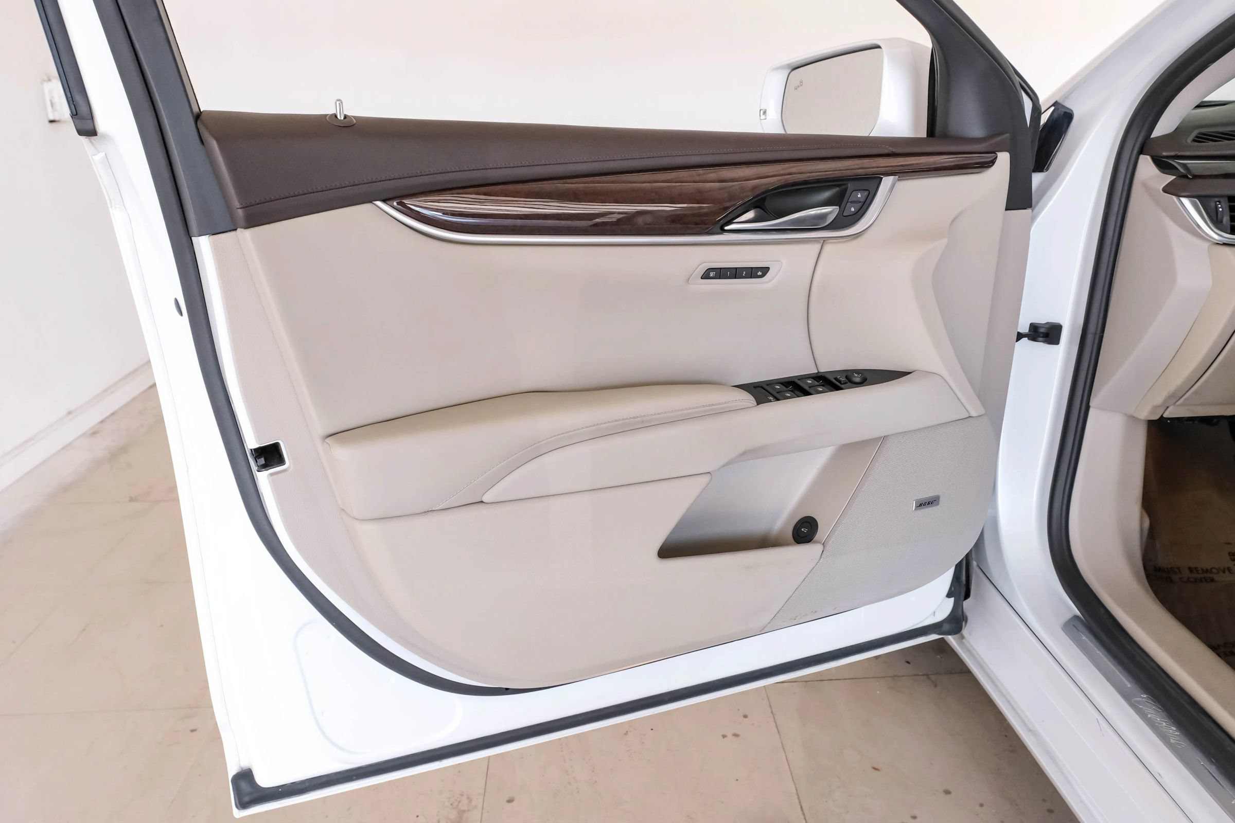 Used 2016 Cadillac XTS Premium FWD image 41