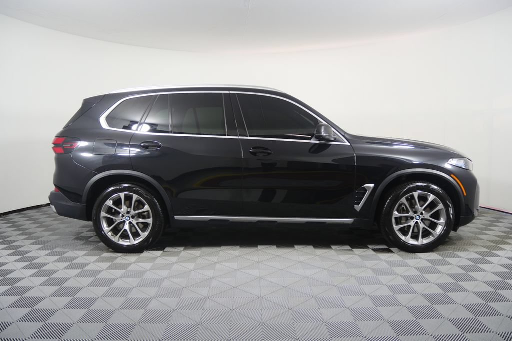 Used 2025 BMW X5 sDrive40i RWD image 6