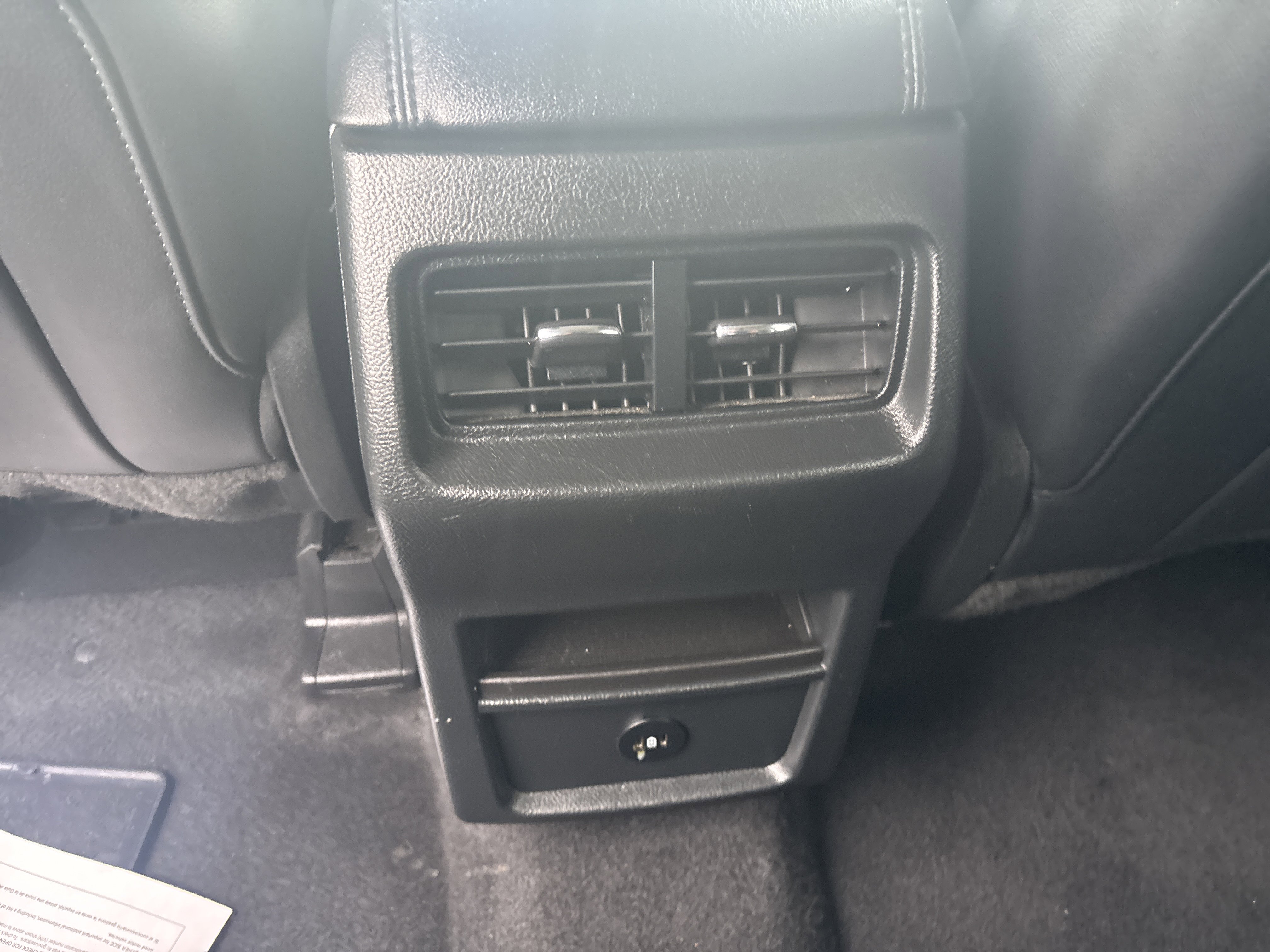 Used 2024 Ford Edge SEL image 14