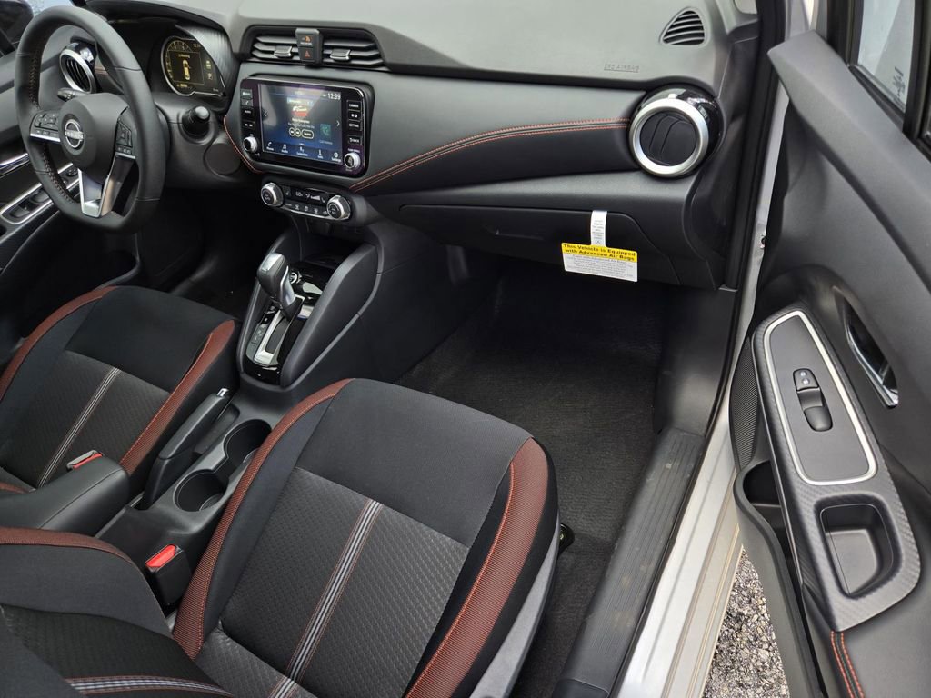 New 2025 Nissan Versa SR w/ Trunk Package image 7