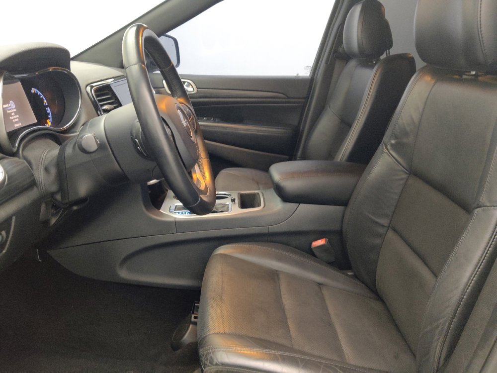 Used 2019 Jeep Grand Cherokee Altitude RWD image 17