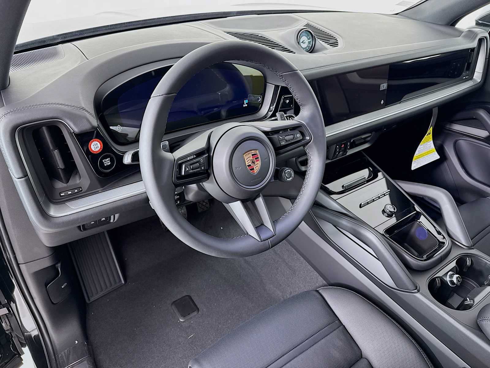 New 2026 Porsche Cayenne E-Hybrid AWD/4WD image 4